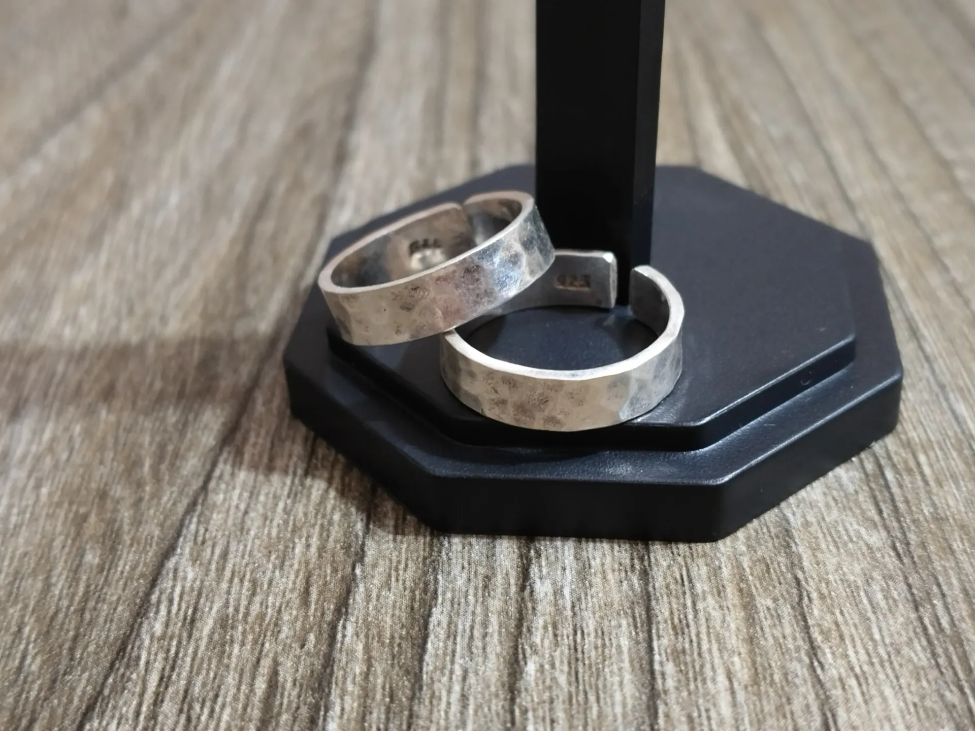 Hammered Band Toe rings